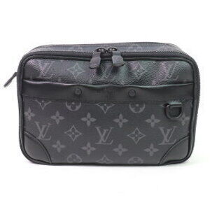 Louis Vuitton Monogram Messenger Black Shoulder Camera Bag Crossbody Pochette